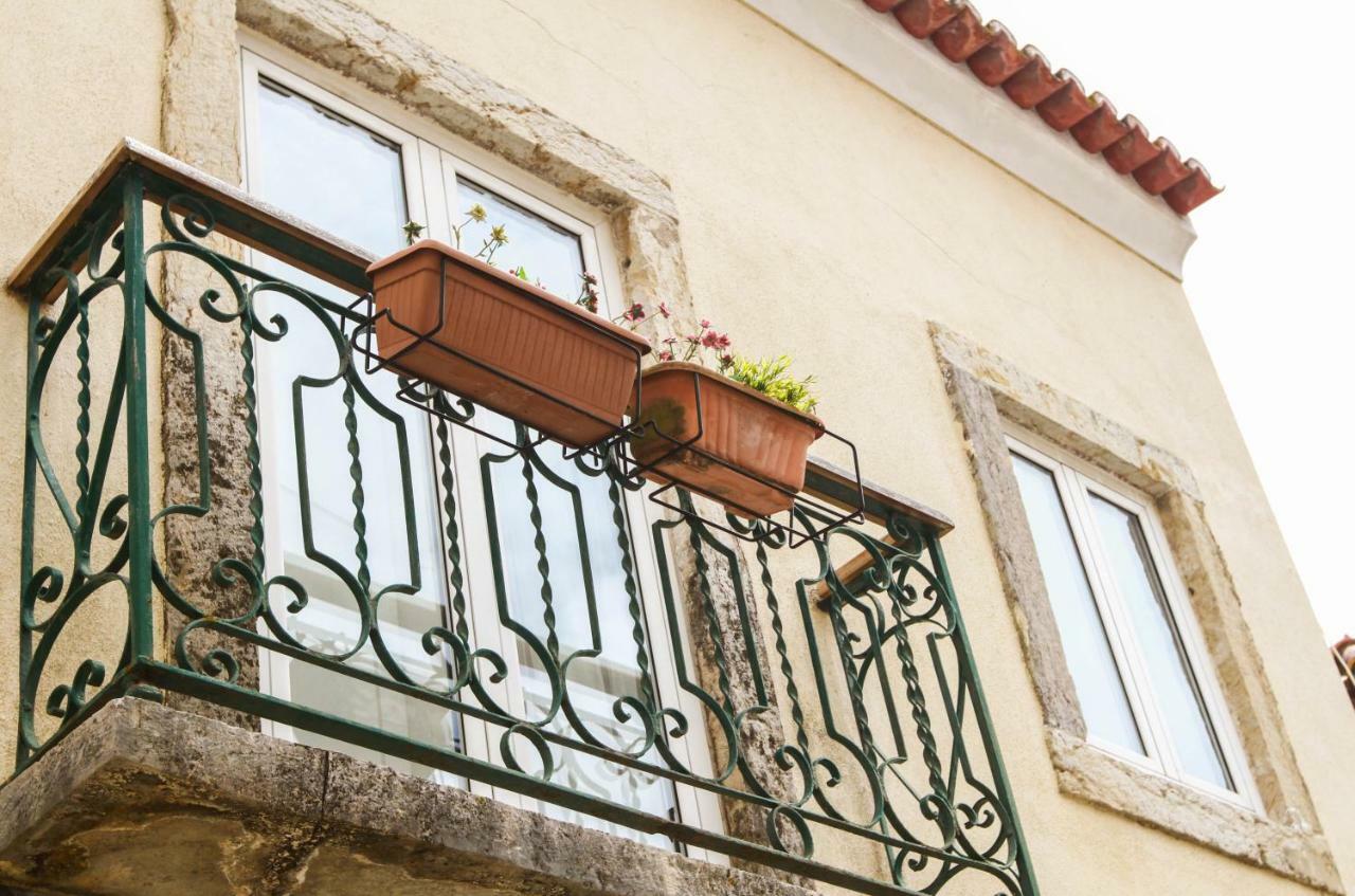 Cozy And Spacious Apartment In Graca, Lisboa Ngoại thất bức ảnh